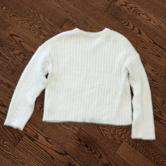 NWT Aritzia Babaton Ulmann Sweater - Picture 7 of 9